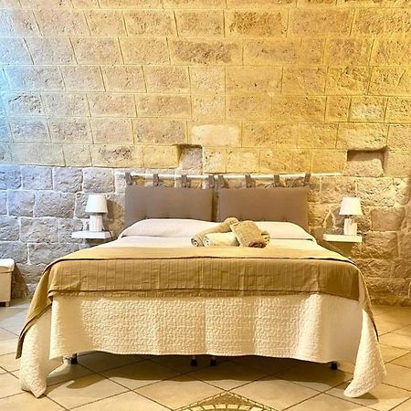 Suite Arco 166 Stanza Privata Трани Экстерьер фото